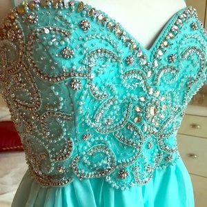 Prom special occasion dress